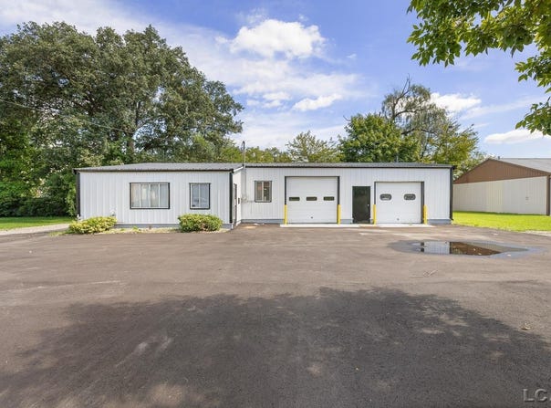 651 Oak Street, Adrian, MI 49221