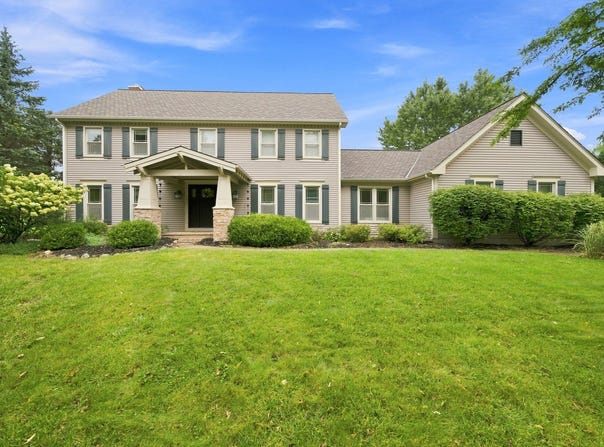 662 Bent Ridge Lane, Barrington, IL 60010