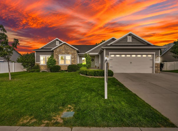 897 S 100 E, Salem, UT 84653