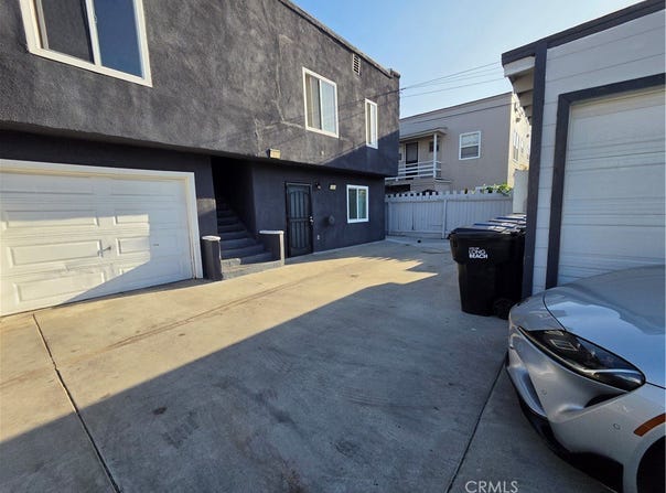 1923 E 6th Street, Long Beach, CA 90802