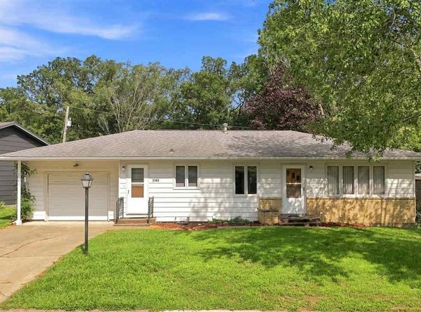 1141 Oakview Dr., ColumbusJunction, IA 52738