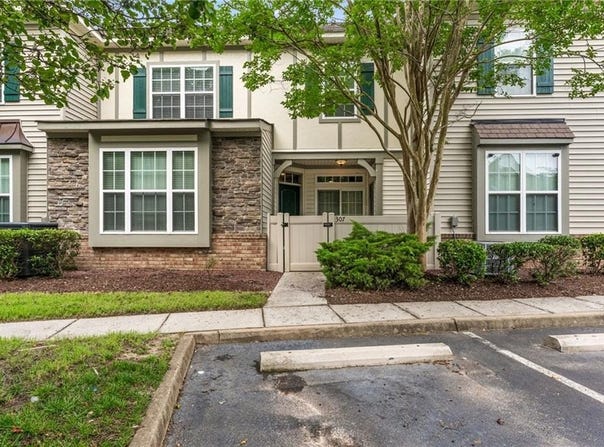 307 Herons Cove, Carrollton, VA 23314
