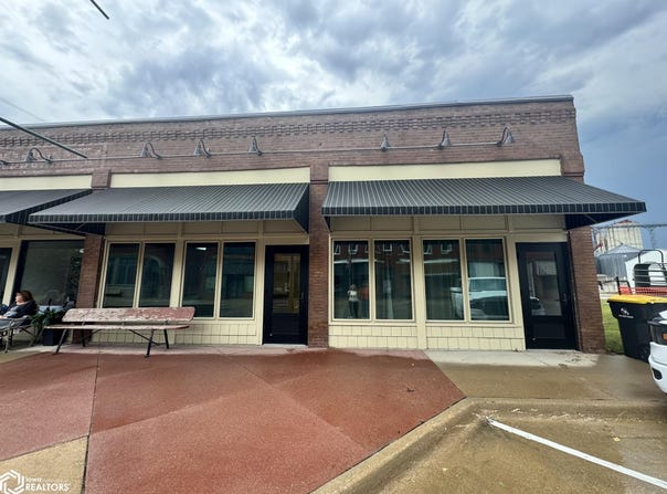 711 Marshall Street, Dexter, IA 50070