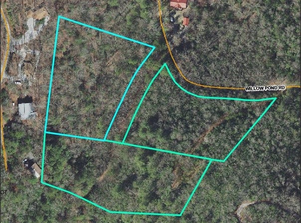 Willow Pond Rd, Franklin, NC 28734