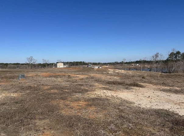 Mo Po Lane, Florien, LA 71429