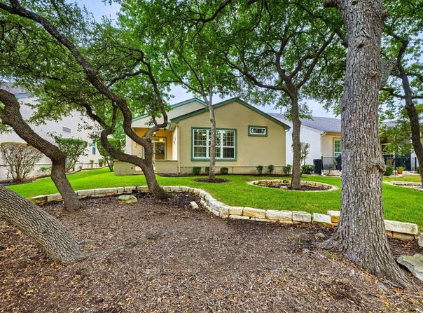532 Farm Hill Dr, Georgetown, TX 78633