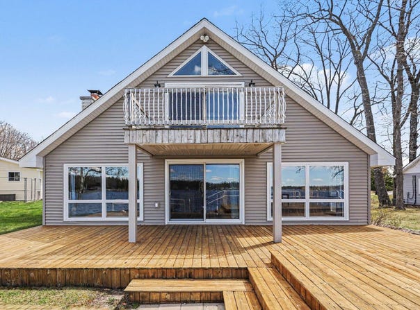 8006 Lakeside Boulevard, Hale, MI 48739