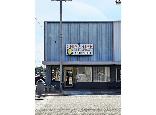 224 N Main St, McPherson, KS 67460