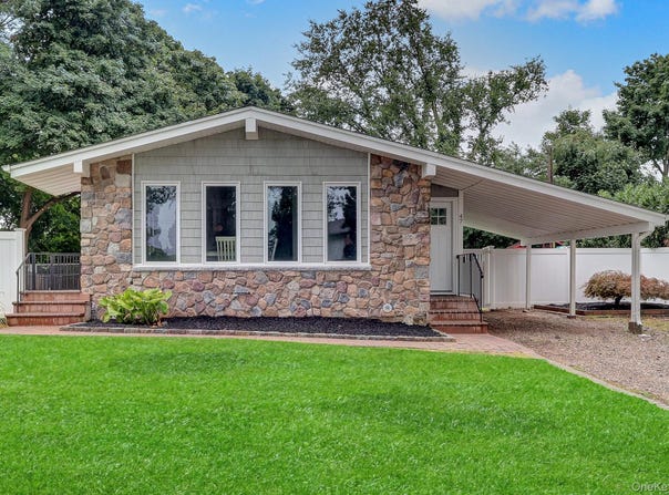47 Hayrick Lane, Commack, NY 11725