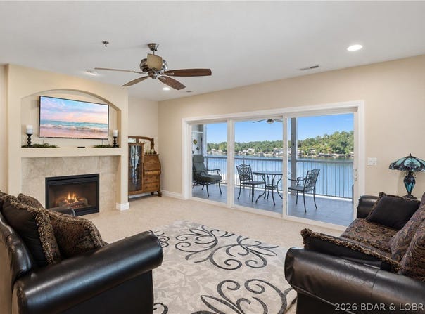 20211 Forest Point Drive, Rocky Mount, MO 65072