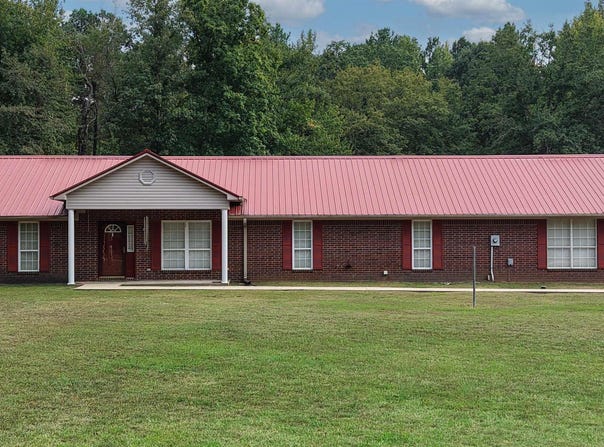 11028 Lee Springs Road, Pine Bluff, AR 71603