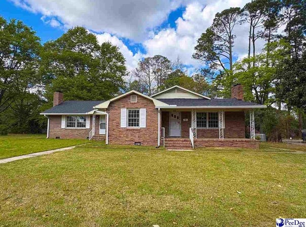 219 E Marion ST, Mullins, SC 29574
