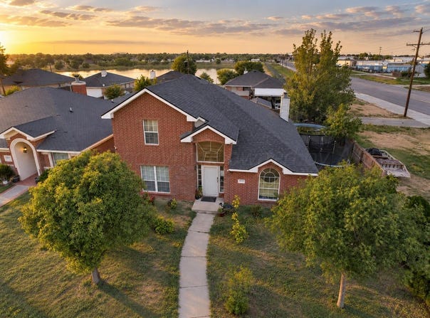 1000 PIKES PEAK Drive, Amarillo, TX 79110-2600