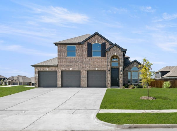 1826 Chadwick Drive, Cedar Hill, TX 75104
