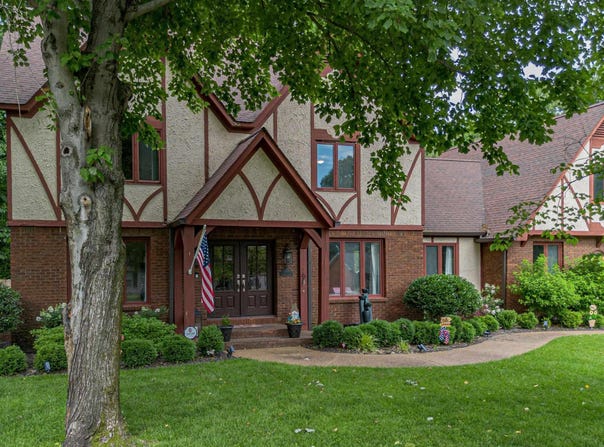 1279 Hedge Lane, Paducah, KY 42001