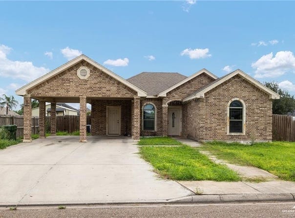 206 Caramel Drive, Alamo, TX 78516