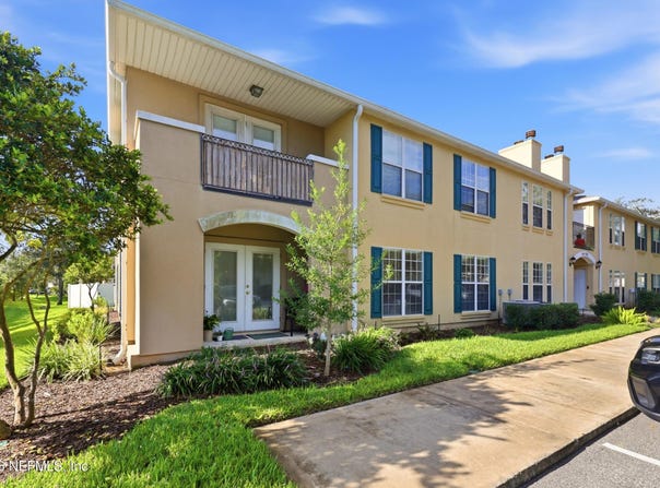 211 JARDIN DE MER Place, Jacksonville Beach, FL 32250