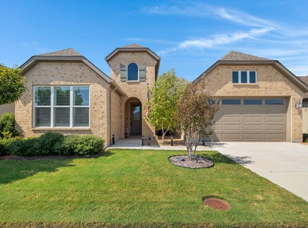 9812 Stonefield Way, Denton, TX 76207