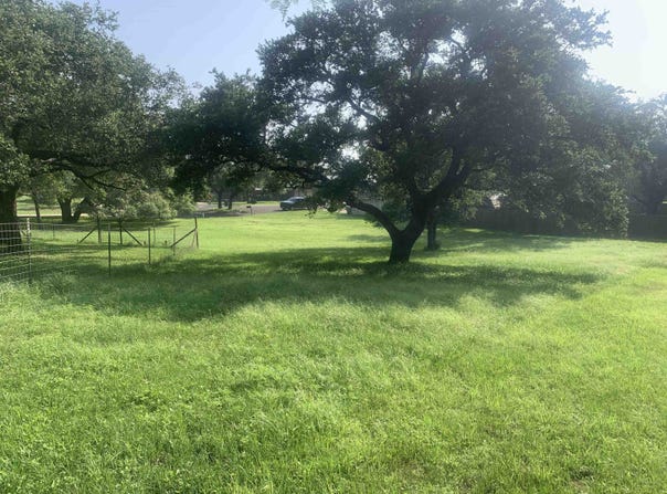 LLANO OAKS SUBD LT 9, Llano, TX 78643