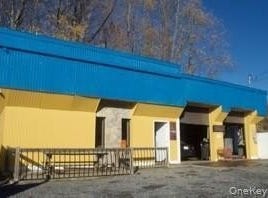 3945 Us Highway 9W, Highland, NY 12528