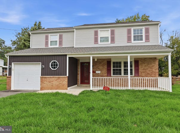 205 COLONIAL Avenue, WEST NORRITON, PA 19403
