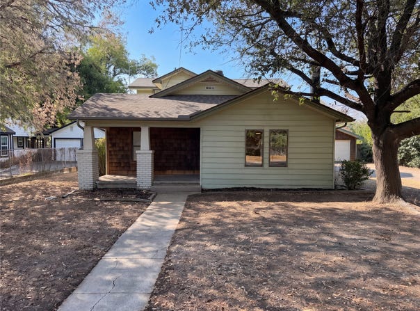 5609 Baylor Avenue, River Oaks, TX 76114
