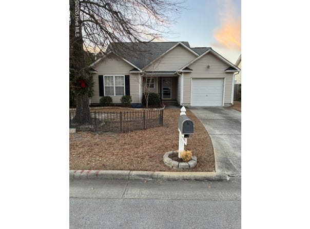 4640 Rainmaker Drive, New Bern, NC 28562