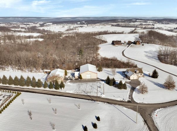 36 Host Rd, Womelsdorf, PA 19567