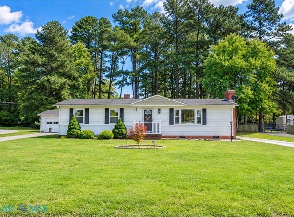 186 Pine Hall Road, Mathews, VA 23109