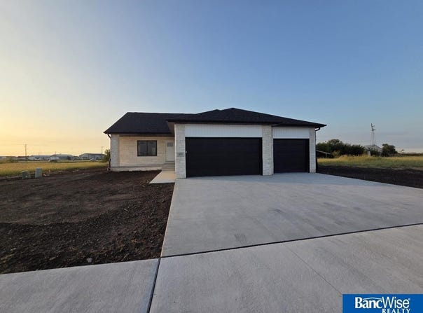 14920 Werner Street, Waverly, NE 68462