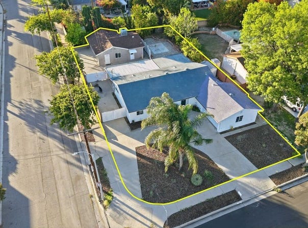 10401 Amigo Ave, Porter Ranch, CA 91326