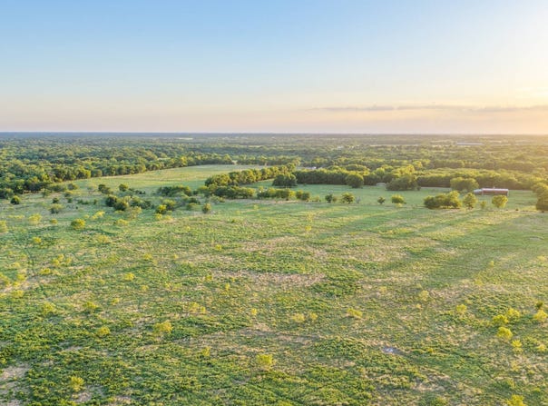 5715 E I-30, Campbell, TX 75422