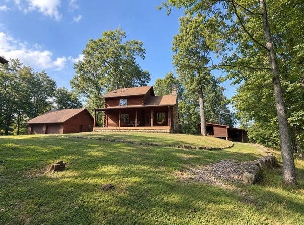 398 Longridge, Walton, WV 25286