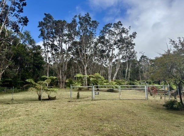 HAUNANI RD, Volcano, HI 96785