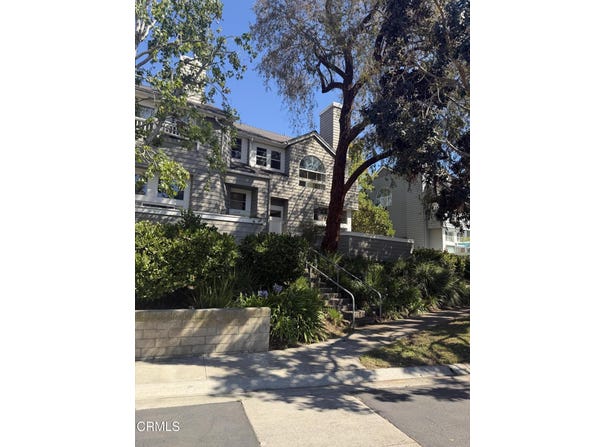 1044 Gilbert Lane, Ventura, CA 93003
