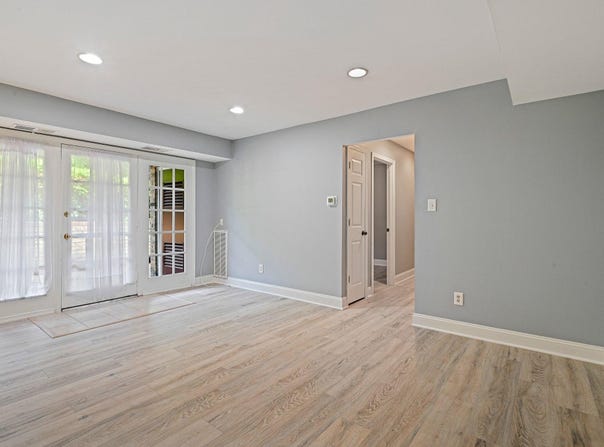 3860 LYNDHURST Drive, FAIRFAX, VA 22031