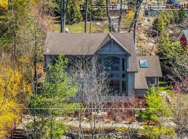 1046 Lakeside Dr E, Vernon Twp., NJ 07422-2048