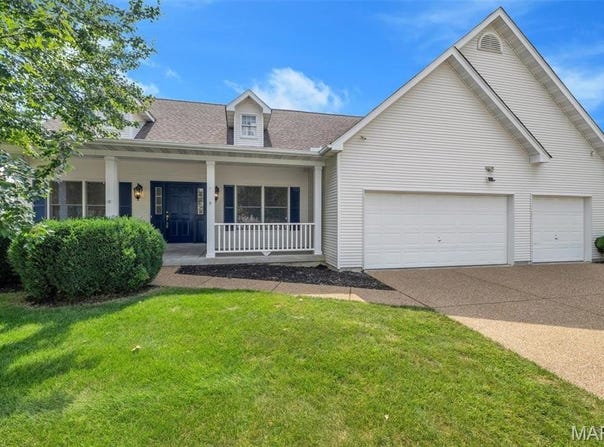 195 England Drive, O'Fallon, MO 63366