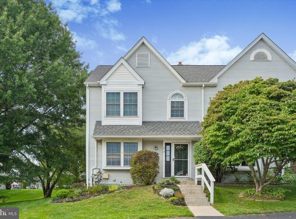 513 CAROUSEL Circle, WEST NORRITON, PA 19403