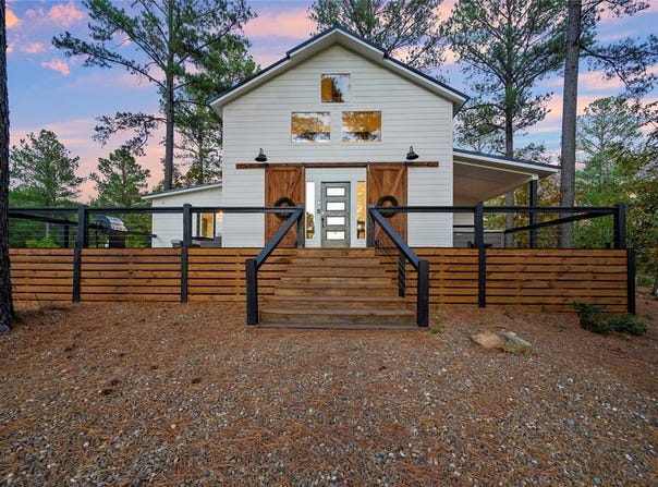 1010 W Eagle Mountain Trail, Broken Bow, OK 74728