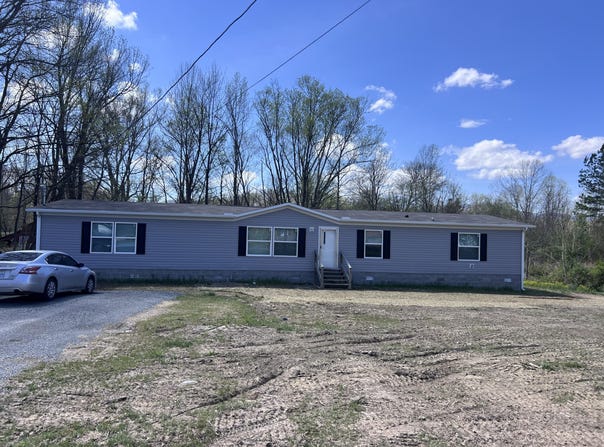 717 Highway 441, Middlesboro, KY 40965