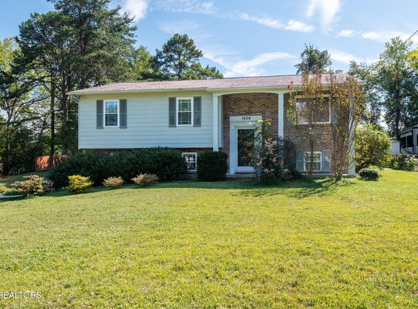 1406 Barcelona Drive, Knoxville, TN 37923