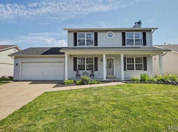 94 Four Winds Drive, St Peters, MO 63376