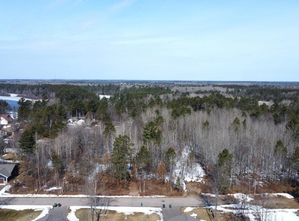 1616 PINE VIEW LN, Tomahawk, WI 54487