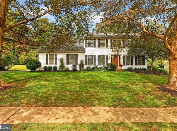22 STEEPLECHASE Drive, DOYLESTOWN, PA 18901