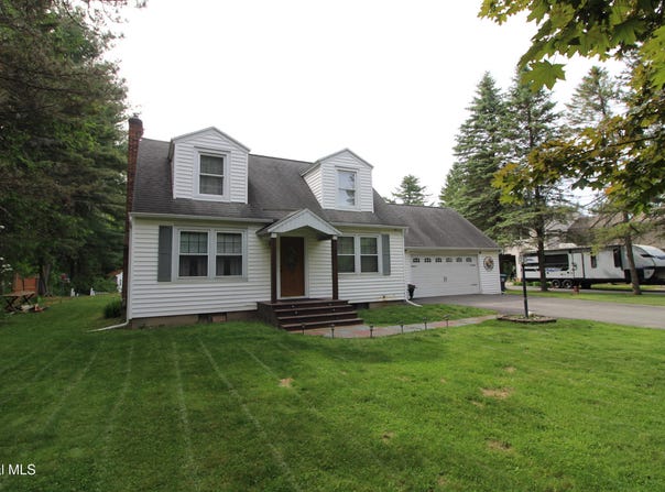 197 Conqua Lane, Rotterdam, NY 12306