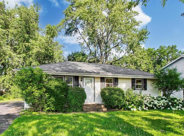249 Sunrise Avenue, Willowbrook, IL 60527