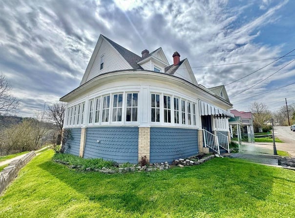 203 Spring Street, Spencer, WV 25276