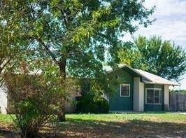905 N Ninth St, San Saba, TX 76877