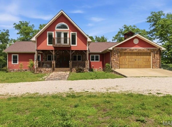 18418 Circle B Road, Eminence, MO 65466